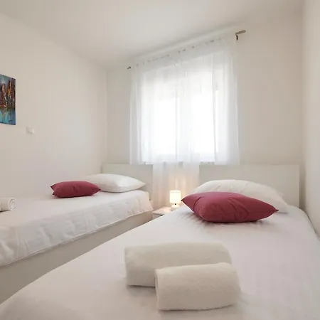 Apartman Rikard Trogir Exterior photo